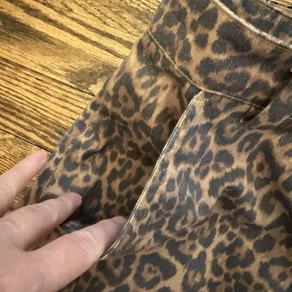 NOISY MAY‎ Women's Brown Leopard Print Straight Leg Jeans Pants Medium - Picture 8 of 12